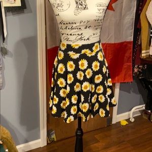 Black Skirt with Daisies